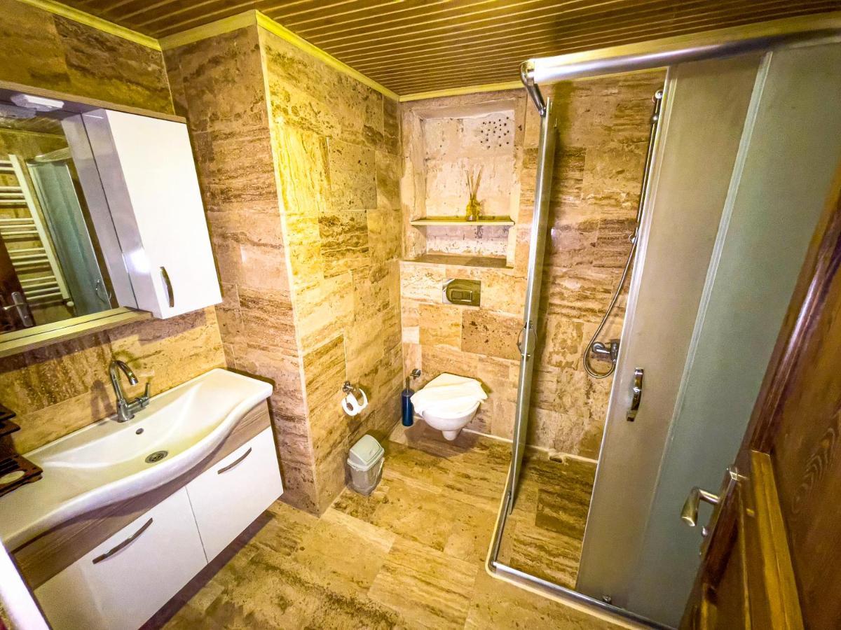 Heritage Cave Suites أوروغوبْ المظهر الخارجي الصورة